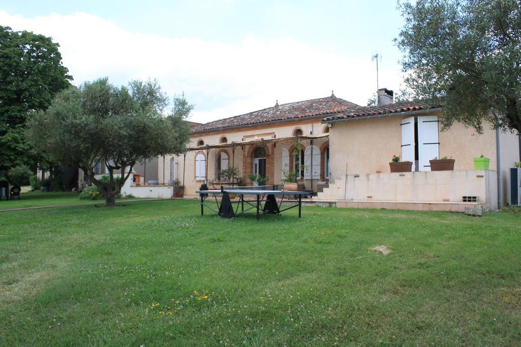 Domaine De Soulery Bed & Breakfast Beaupuy  Bagian luar foto